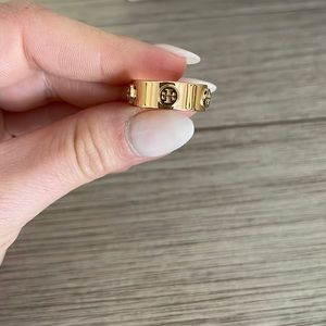 Tory Burch ring